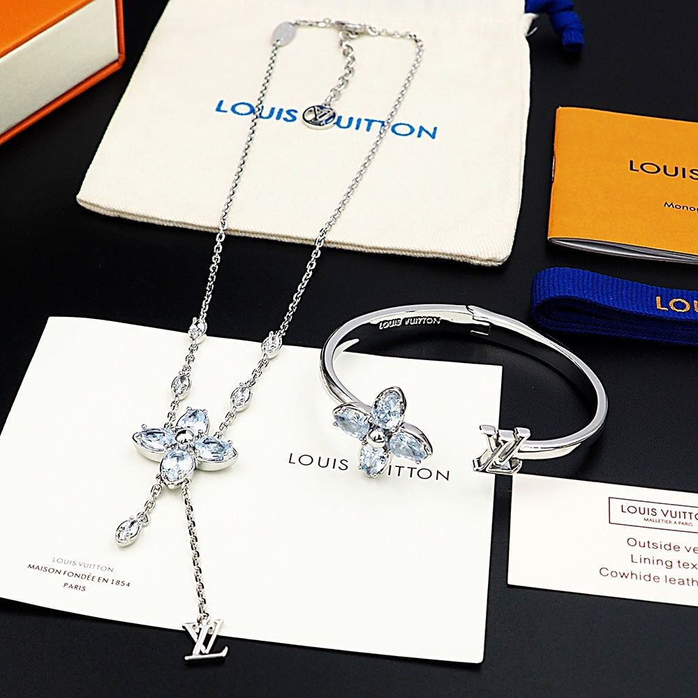 Louis Vuitton Luxury Bracelet | Iconic Elegance & Boutique-Grade Quality 163