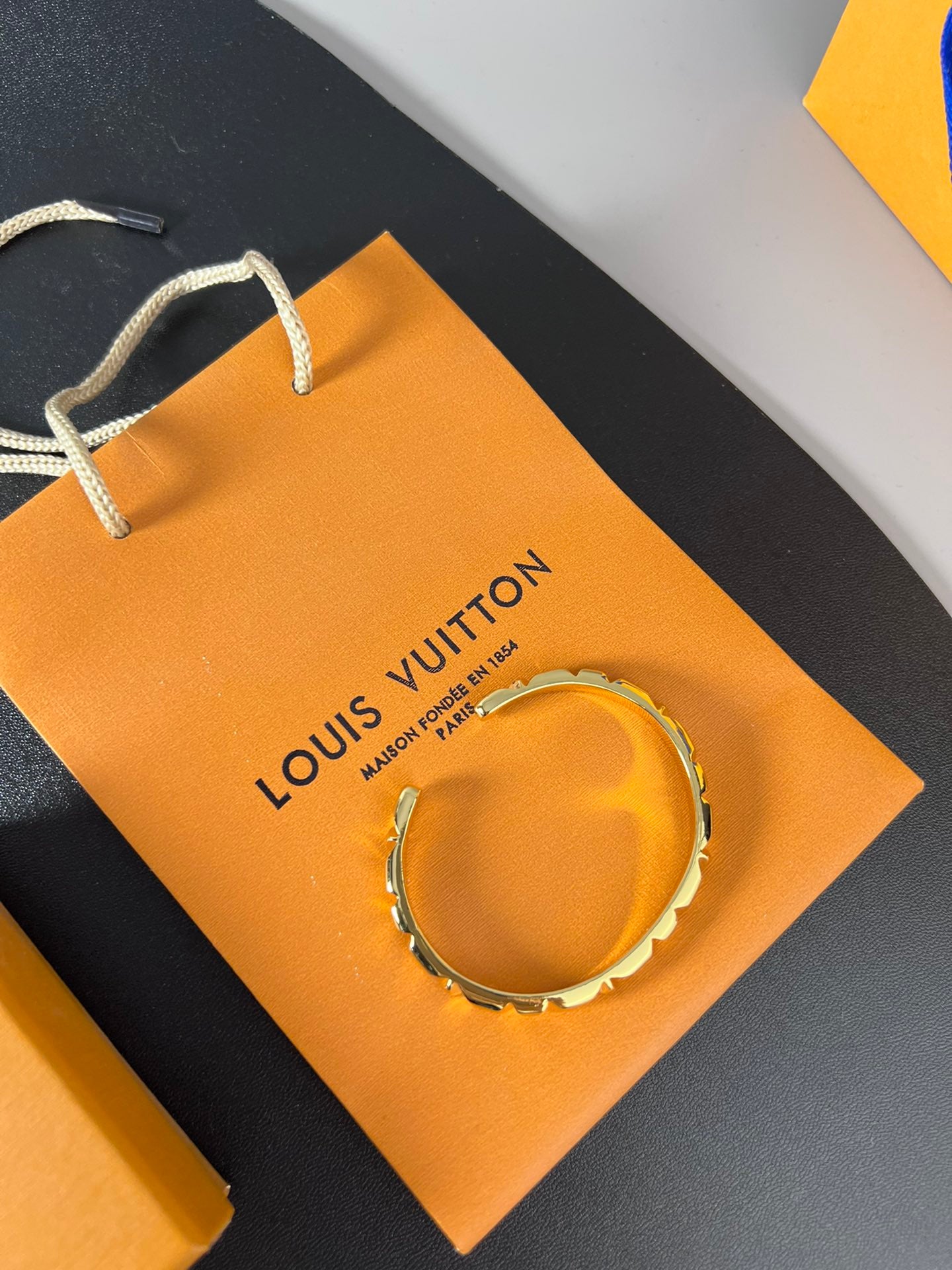 Louis Vuitton Luxury Bracelet | Iconic Elegance & Boutique-Grade Quality 165
