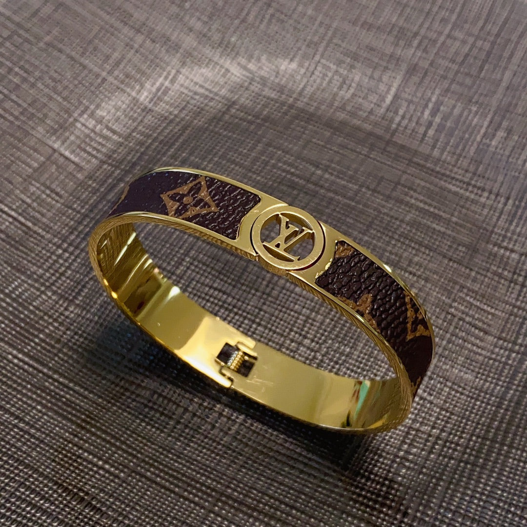 Louis Vuitton Luxury Bracelet | Iconic Elegance & Boutique-Grade Quality 169