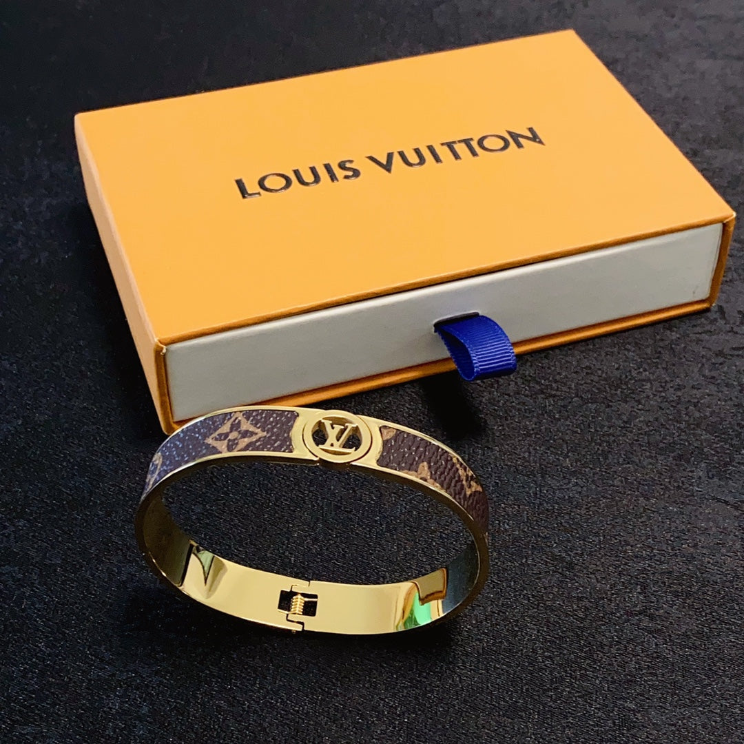 Louis Vuitton Luxury Bracelet | Iconic Elegance & Boutique-Grade Quality 169
