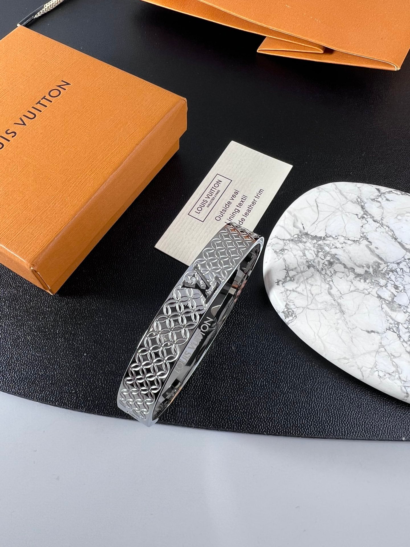 Louis Vuitton Luxury Bracelet | Iconic Elegance & Boutique-Grade Quality 175