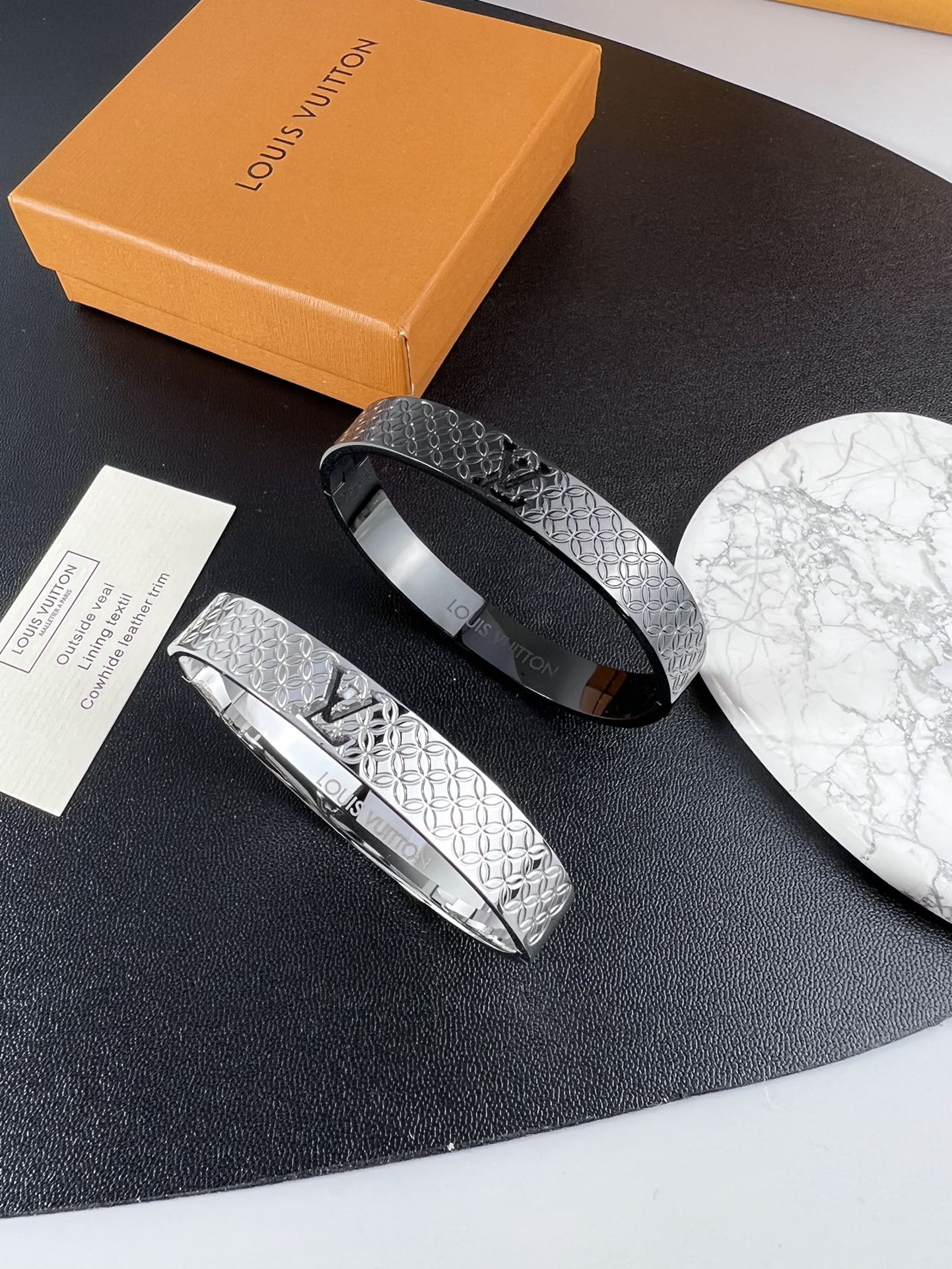Louis Vuitton Luxury Bracelet | Iconic Elegance & Boutique-Grade Quality 175