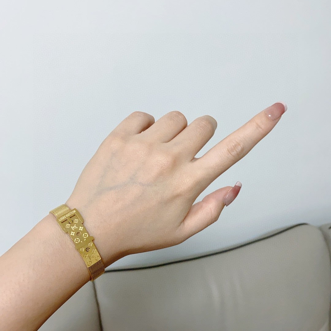 Louis Vuitton Luxury Bracelet | Iconic Elegance & Boutique-Grade Quality 178