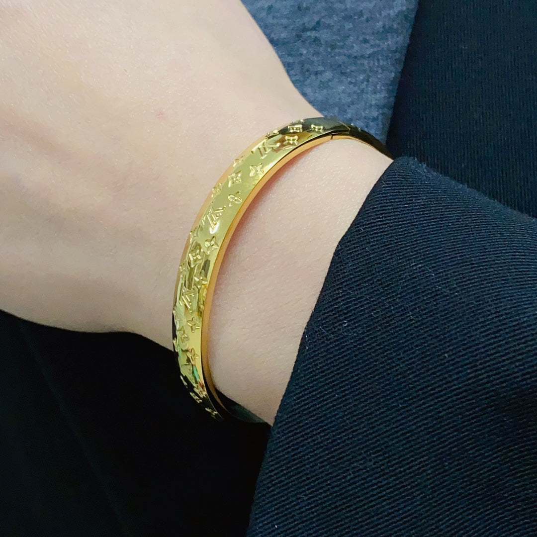 Louis Vuitton Luxury Bracelet | Iconic Elegance & Boutique-Grade Quality 179