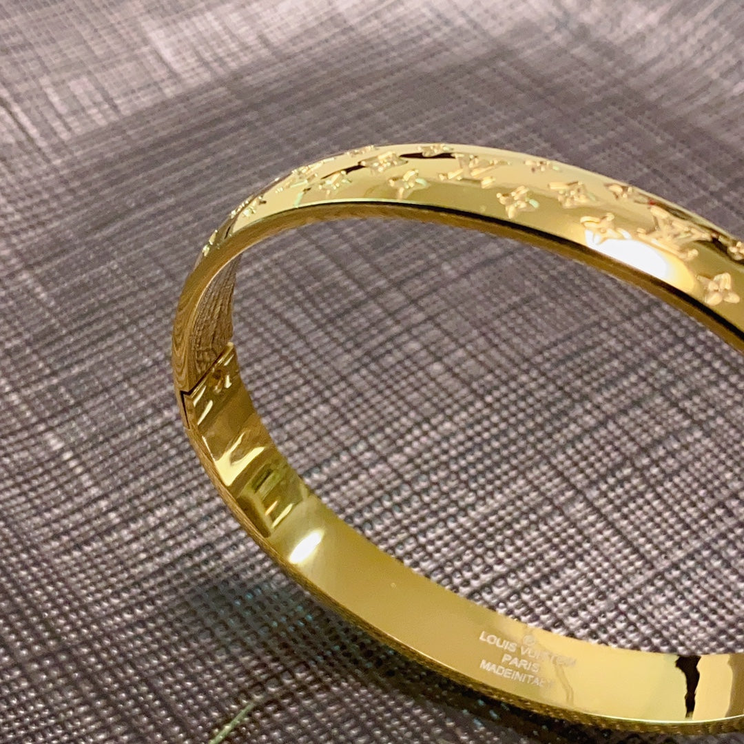 Louis Vuitton Luxury Bracelet | Iconic Elegance & Boutique-Grade Quality 179