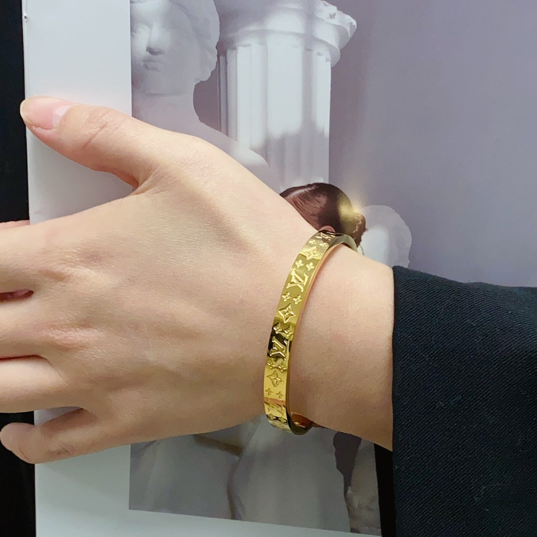 Louis Vuitton Luxury Bracelet | Iconic Elegance & Boutique-Grade Quality 181