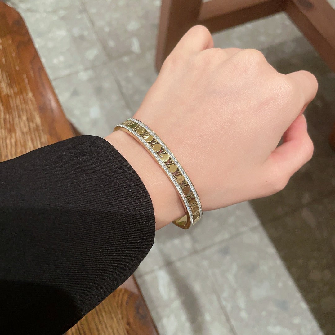 Louis Vuitton Luxury Bracelet | Iconic Elegance & Boutique-Grade Quality 182