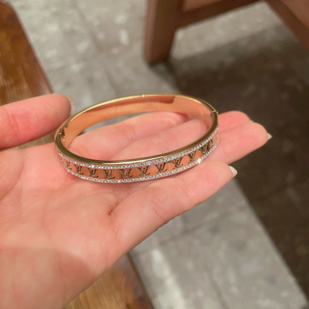 Louis Vuitton Luxury Bracelet | Iconic Elegance & Boutique-Grade Quality 182
