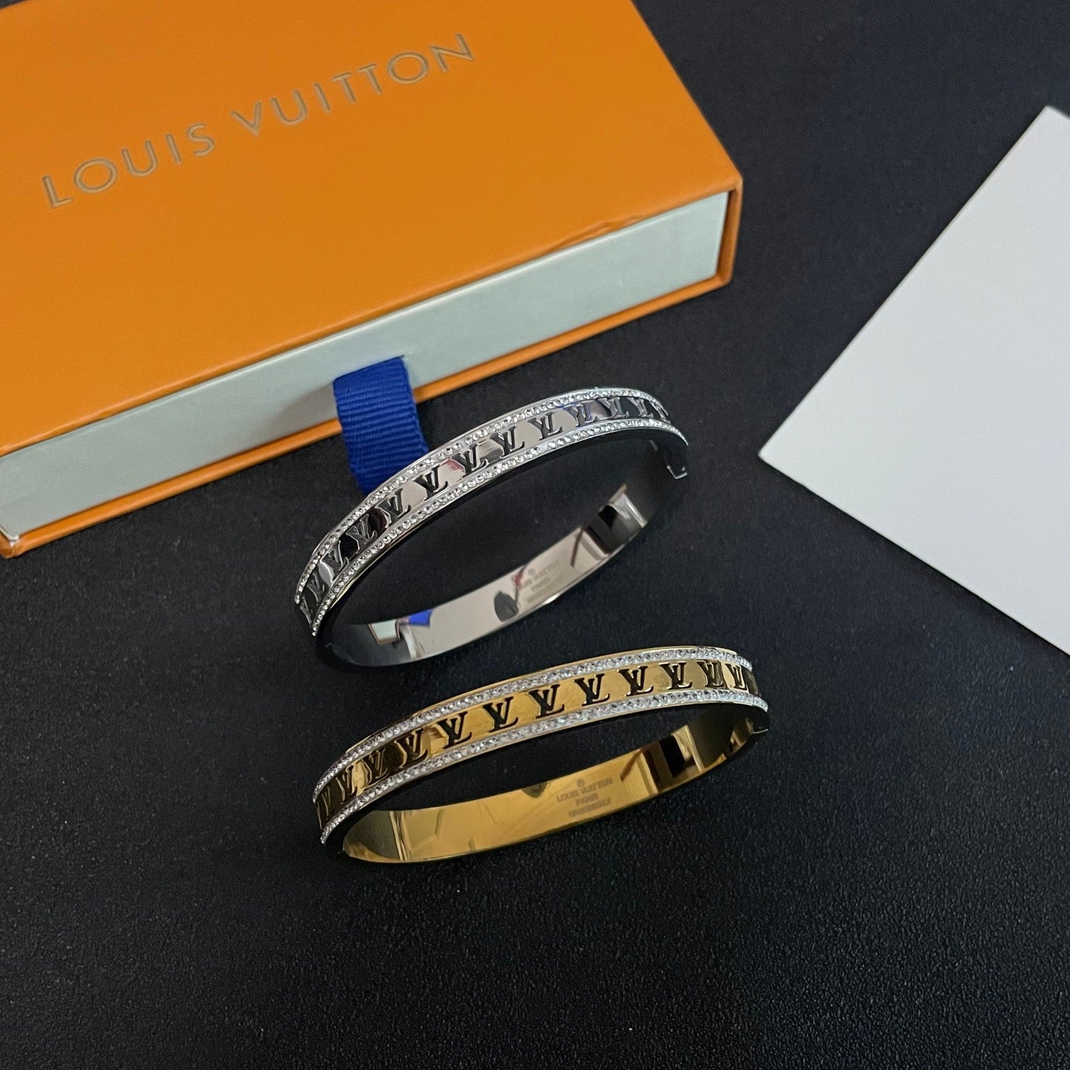 Louis Vuitton Luxury Bracelet | Iconic Elegance & Boutique-Grade Quality 182