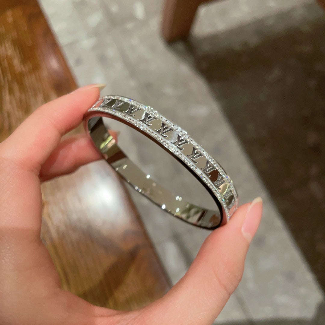 Louis Vuitton Luxury Bracelet | Iconic Elegance & Boutique-Grade Quality 183