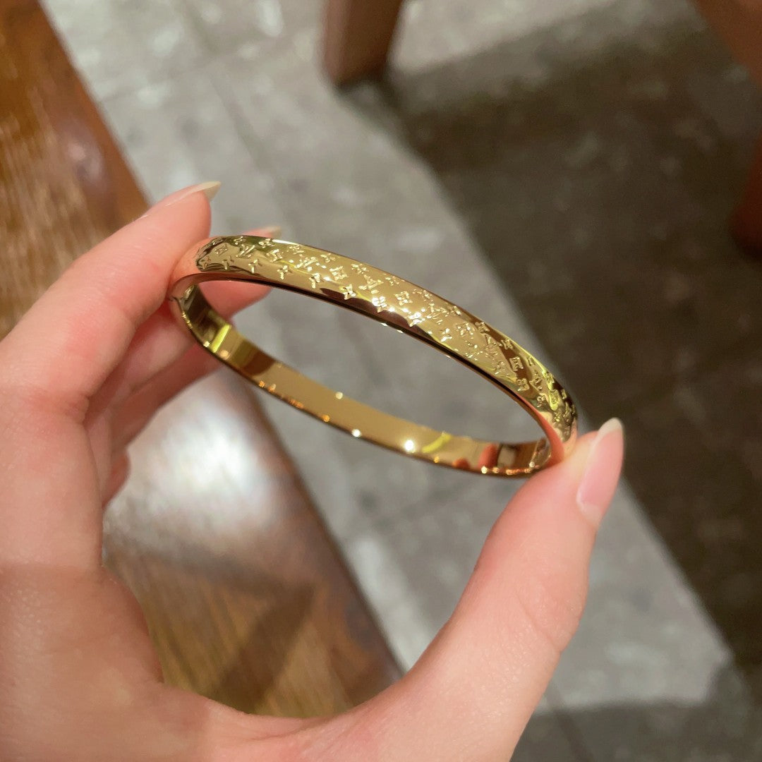 Louis Vuitton Luxury Bracelet | Iconic Elegance & Boutique-Grade Quality 184
