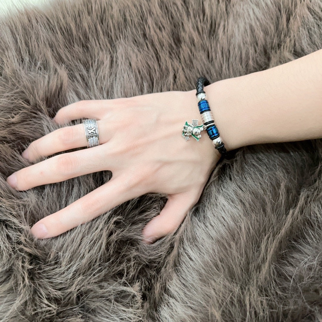 Louis Vuitton Luxury Bracelet | Iconic Elegance & Boutique-Grade Quality 185
