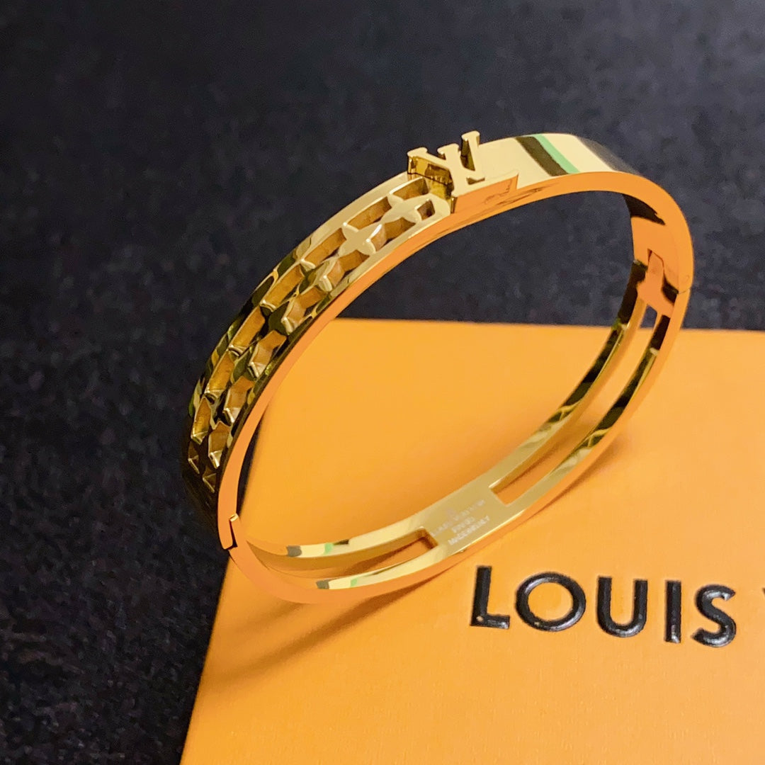 Louis Vuitton Luxury Bracelet | Iconic Elegance & Boutique-Grade Quality 188
