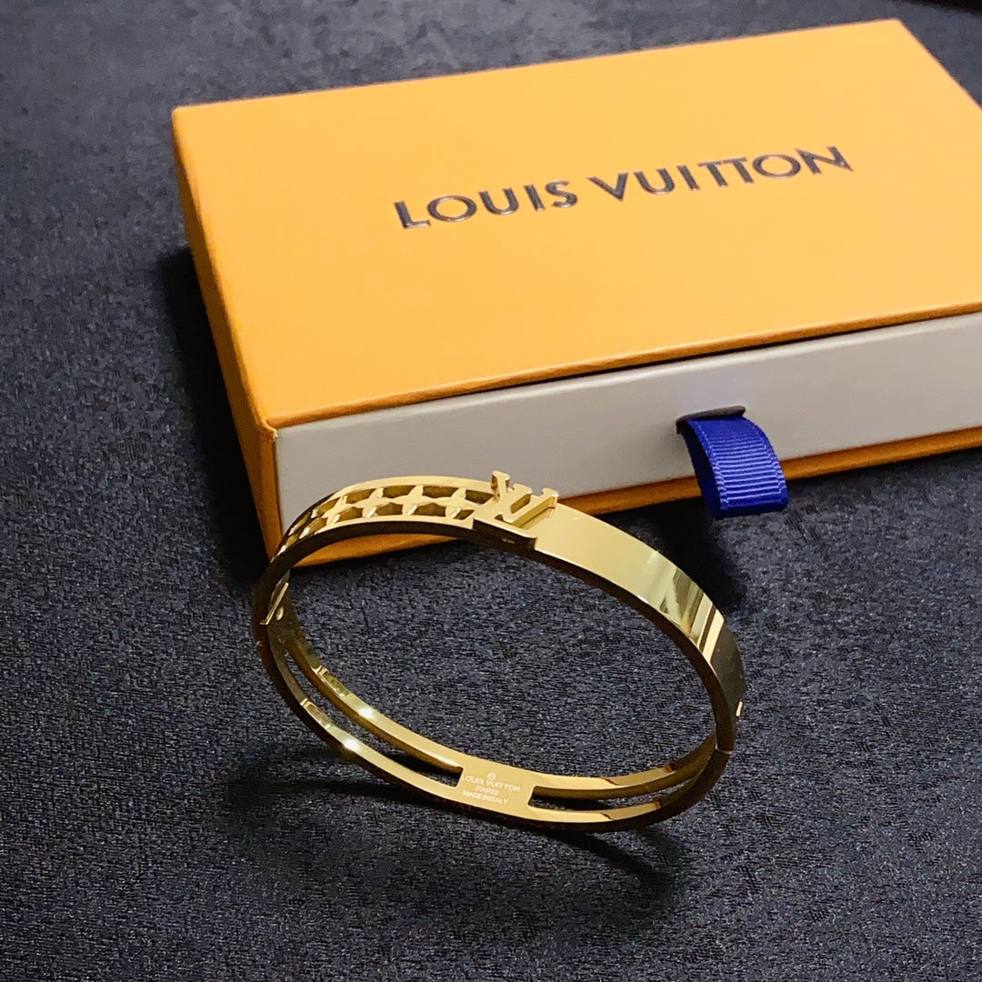 Louis Vuitton Luxury Bracelet | Iconic Elegance & Boutique-Grade Quality 188