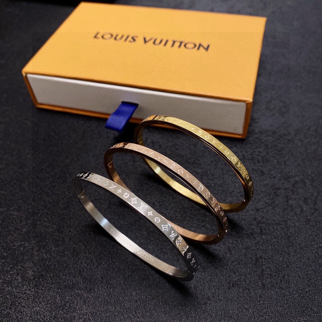 Louis Vuitton Luxury Bracelet | Iconic Elegance & Boutique-Grade Quality 192