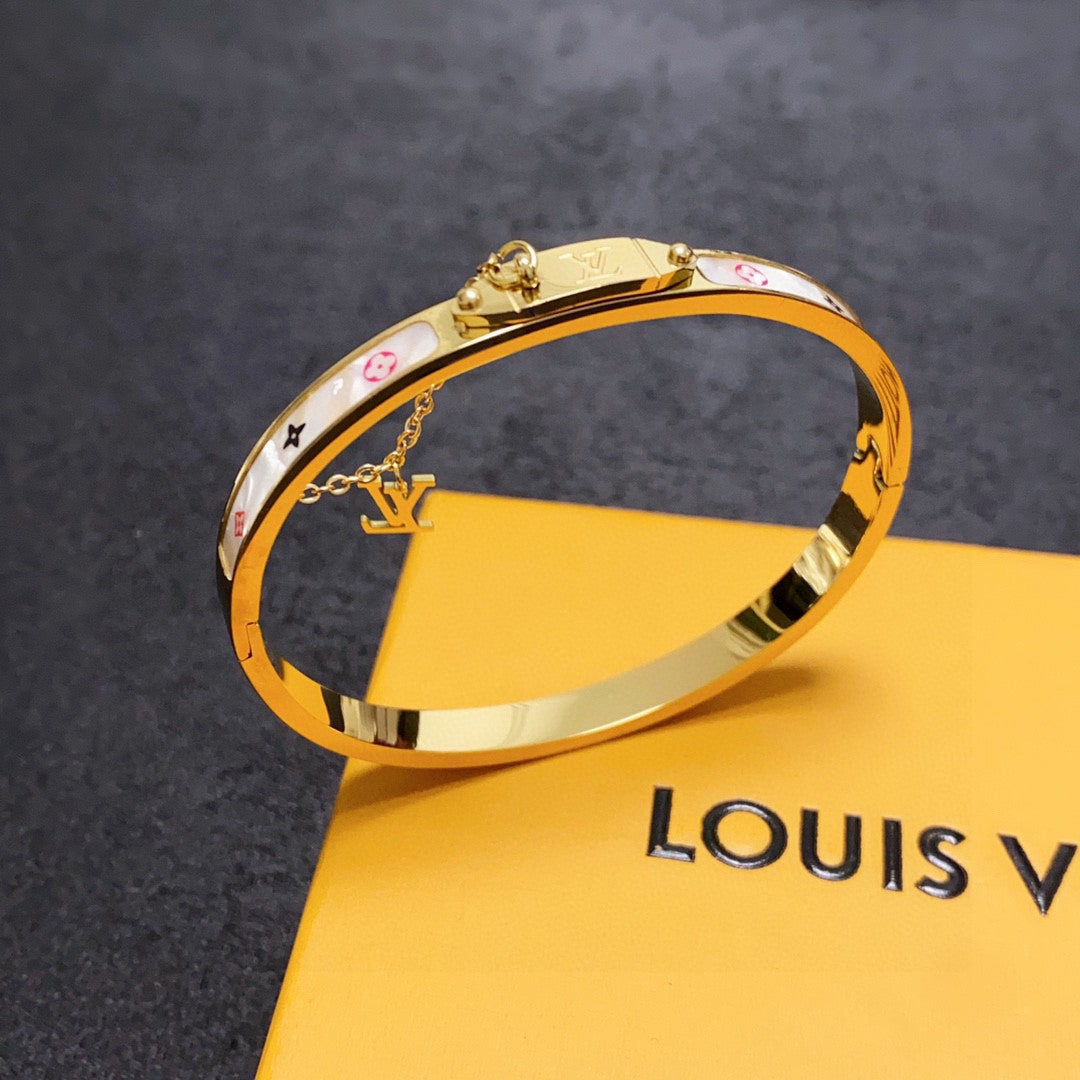 Louis Vuitton Luxury Bracelet | Iconic Elegance & Boutique-Grade Quality 193