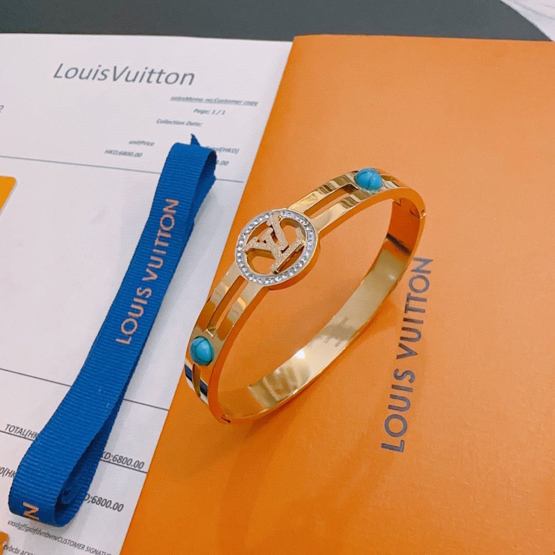 Louis Vuitton Luxury Bracelet | Iconic Elegance & Boutique-Grade Quality 196
