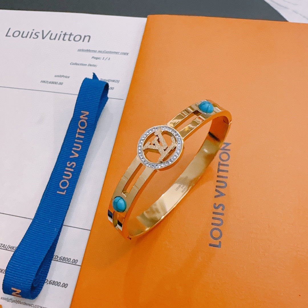 Louis Vuitton Luxury Bracelet | Iconic Elegance & Boutique-Grade Quality 196