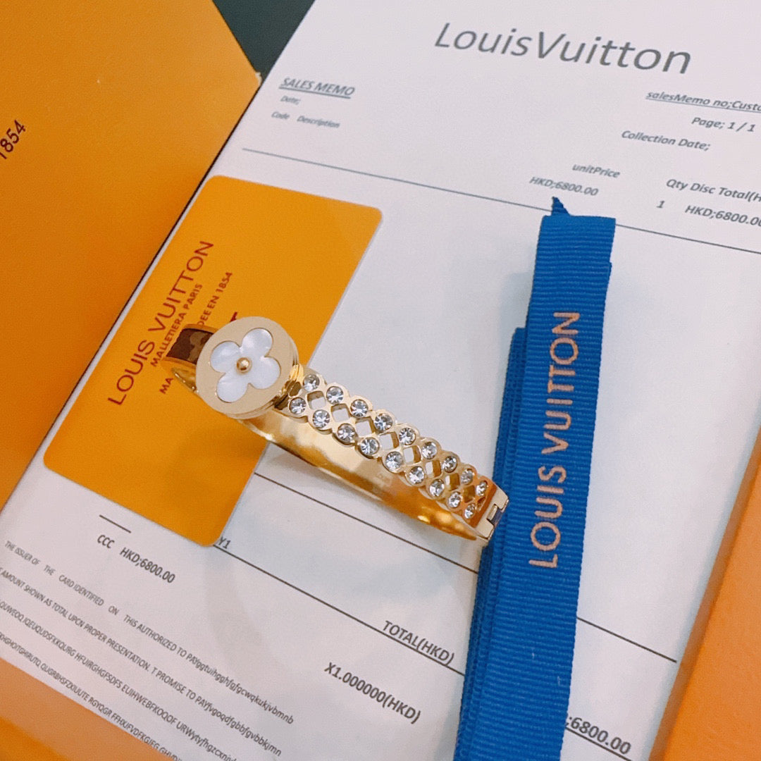 Louis Vuitton Luxury Bracelet | Iconic Elegance & Boutique-Grade Quality 197