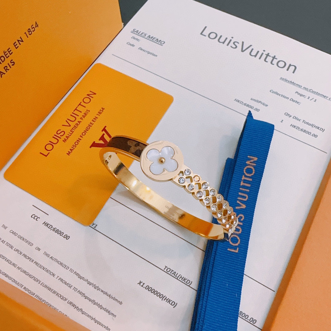Louis Vuitton Luxury Bracelet | Iconic Elegance & Boutique-Grade Quality 197
