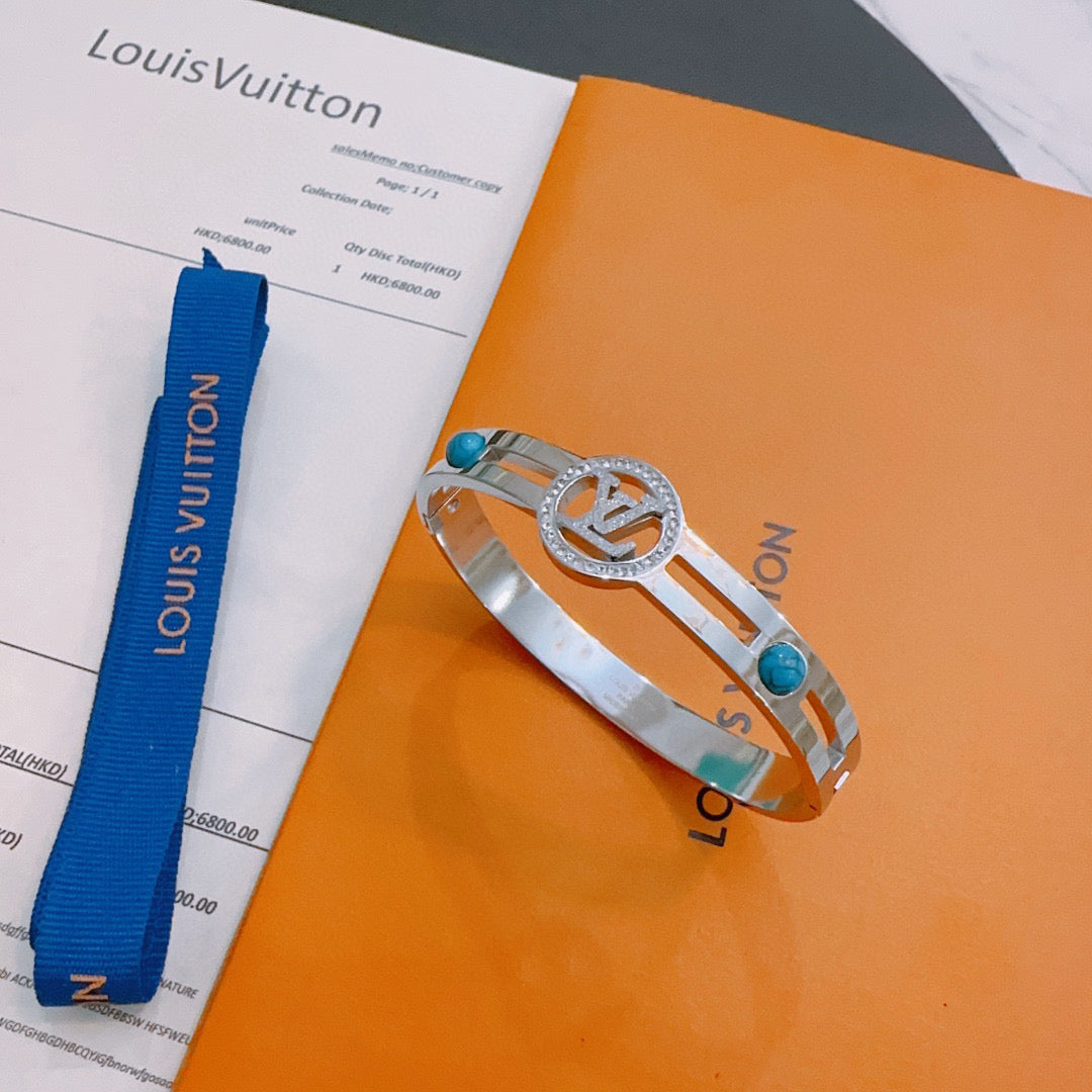 Louis Vuitton Luxury Bracelet | Iconic Elegance & Boutique-Grade Quality 198