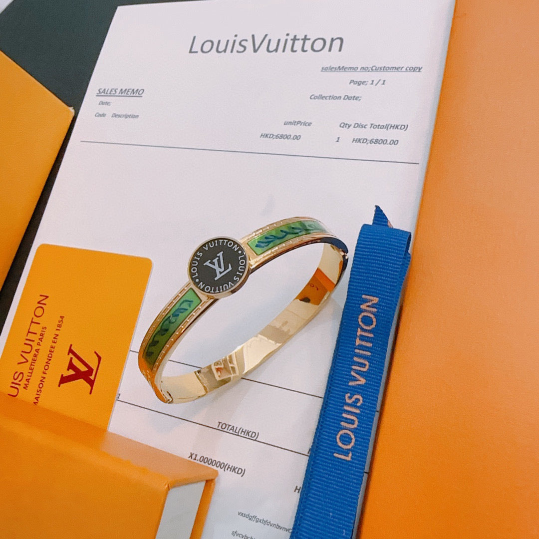 Louis Vuitton Luxury Bracelet | Iconic Elegance & Boutique-Grade Quality 199