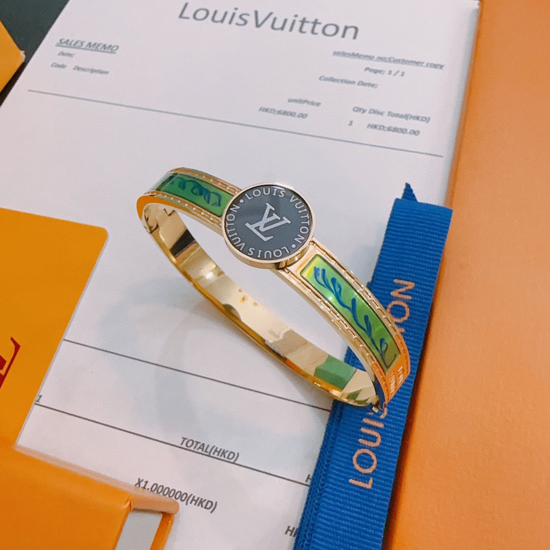 Louis Vuitton Luxury Bracelet | Iconic Elegance & Boutique-Grade Quality 199