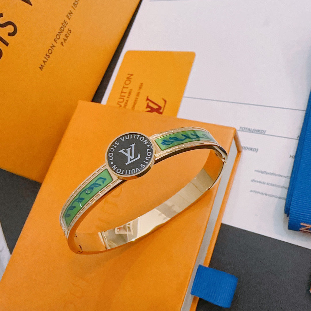 Louis Vuitton Luxury Bracelet | Iconic Elegance & Boutique-Grade Quality 199