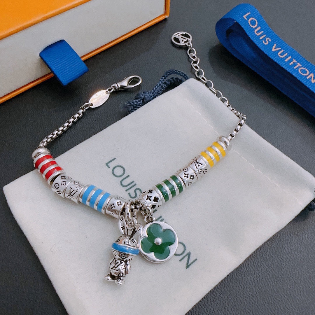 Louis Vuitton Luxury Bracelet | Timeless Design & Boutique-Grade Quality 3