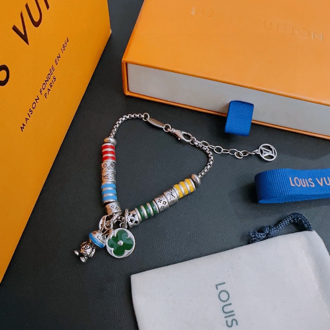 Louis Vuitton Luxury Bracelet | Timeless Design & Boutique-Grade Quality 3