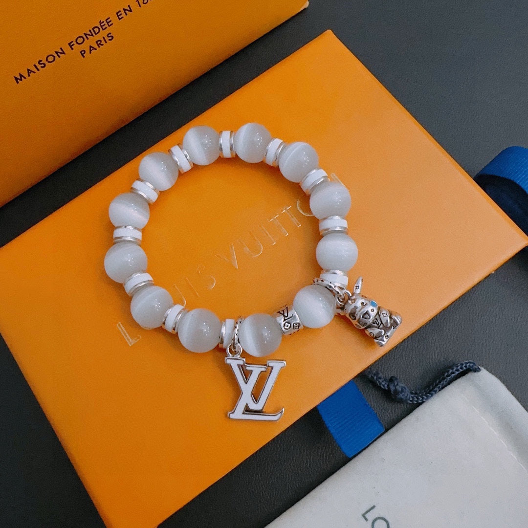 Louis Vuitton Luxury Bracelet | Timeless Design & Boutique-Grade Quality 4