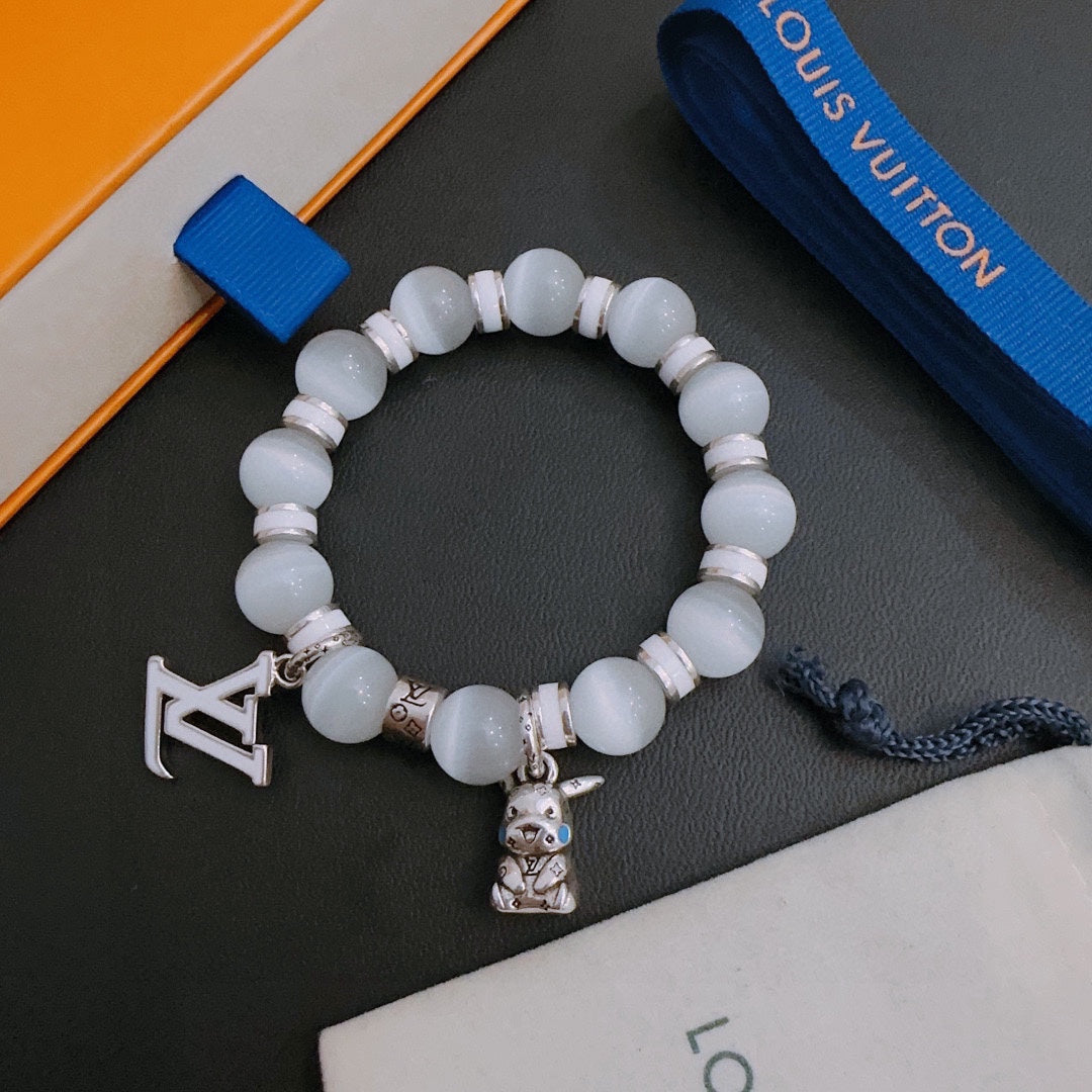 Louis Vuitton Luxury Bracelet | Timeless Design & Boutique-Grade Quality 4