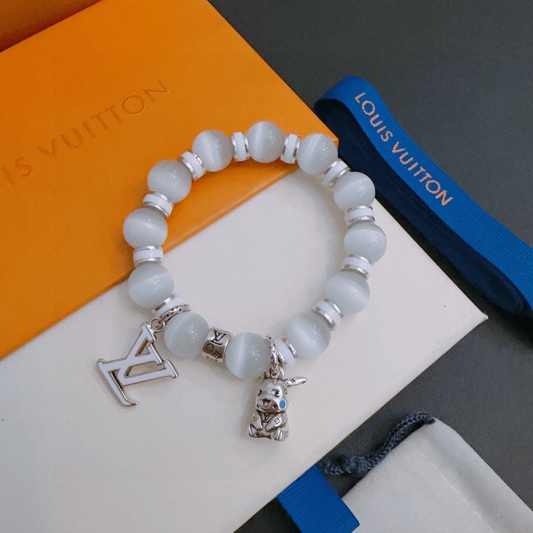 Louis Vuitton Luxury Bracelet | Timeless Design & Boutique-Grade Quality 4