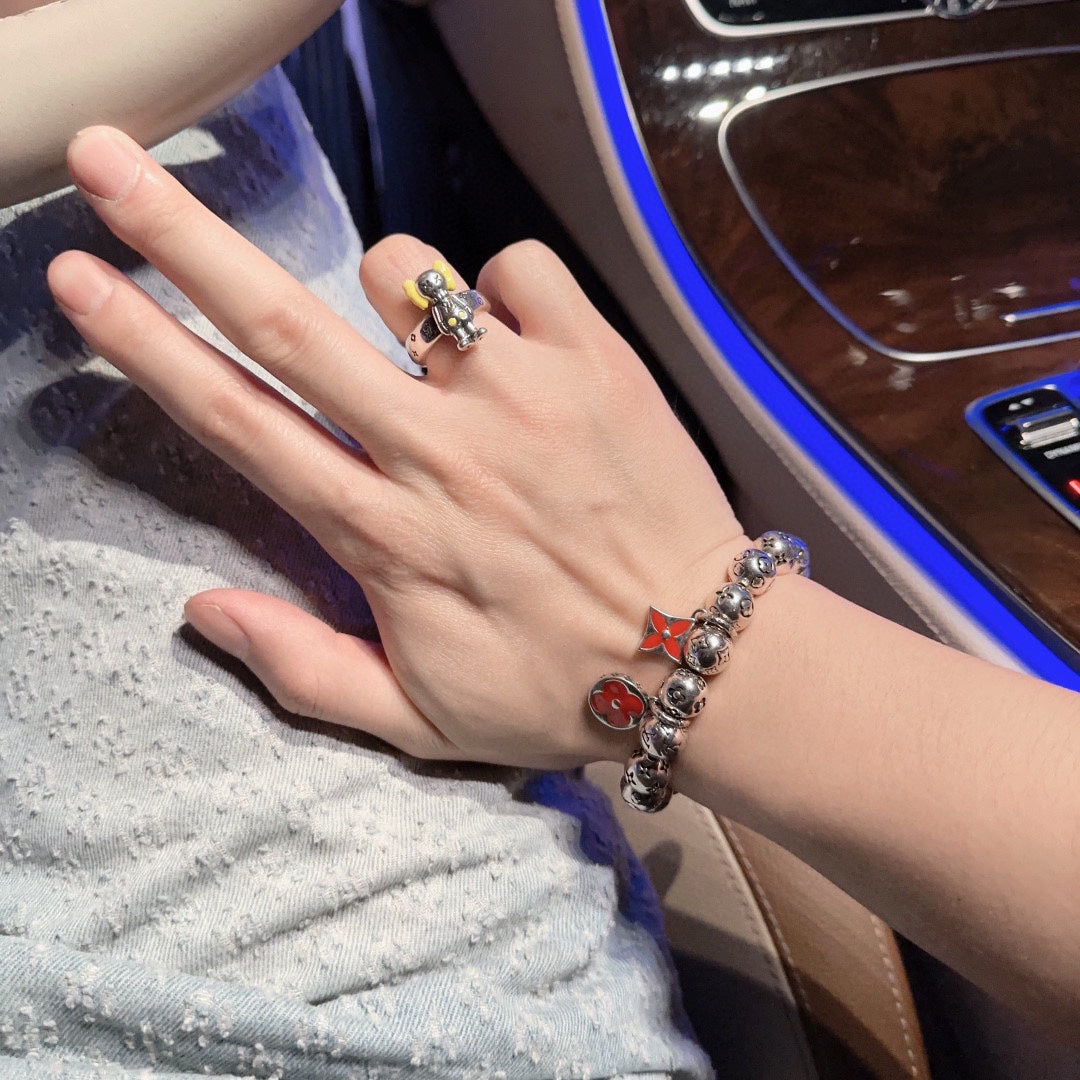 Louis Vuitton Luxury Bracelet | Timeless Design & Boutique-Grade Quality 5