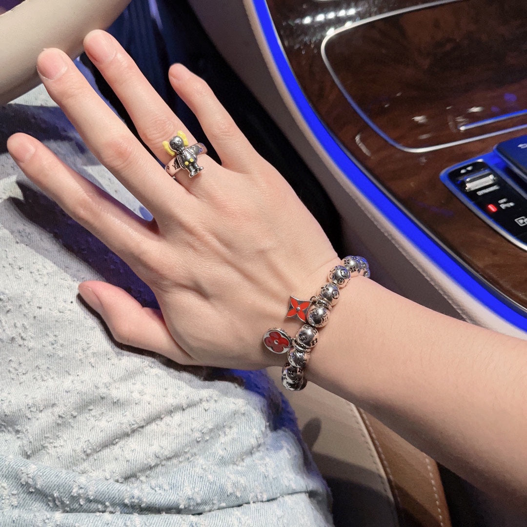 Louis Vuitton Luxury Bracelet | Timeless Design & Boutique-Grade Quality 5