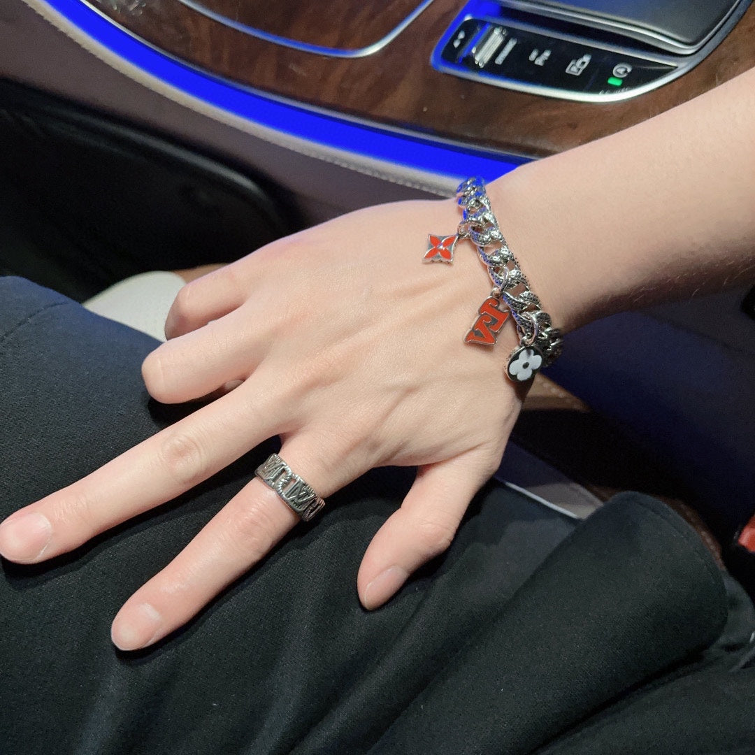 Louis Vuitton Luxury Bracelet | Timeless Design & Boutique-Grade Quality 6