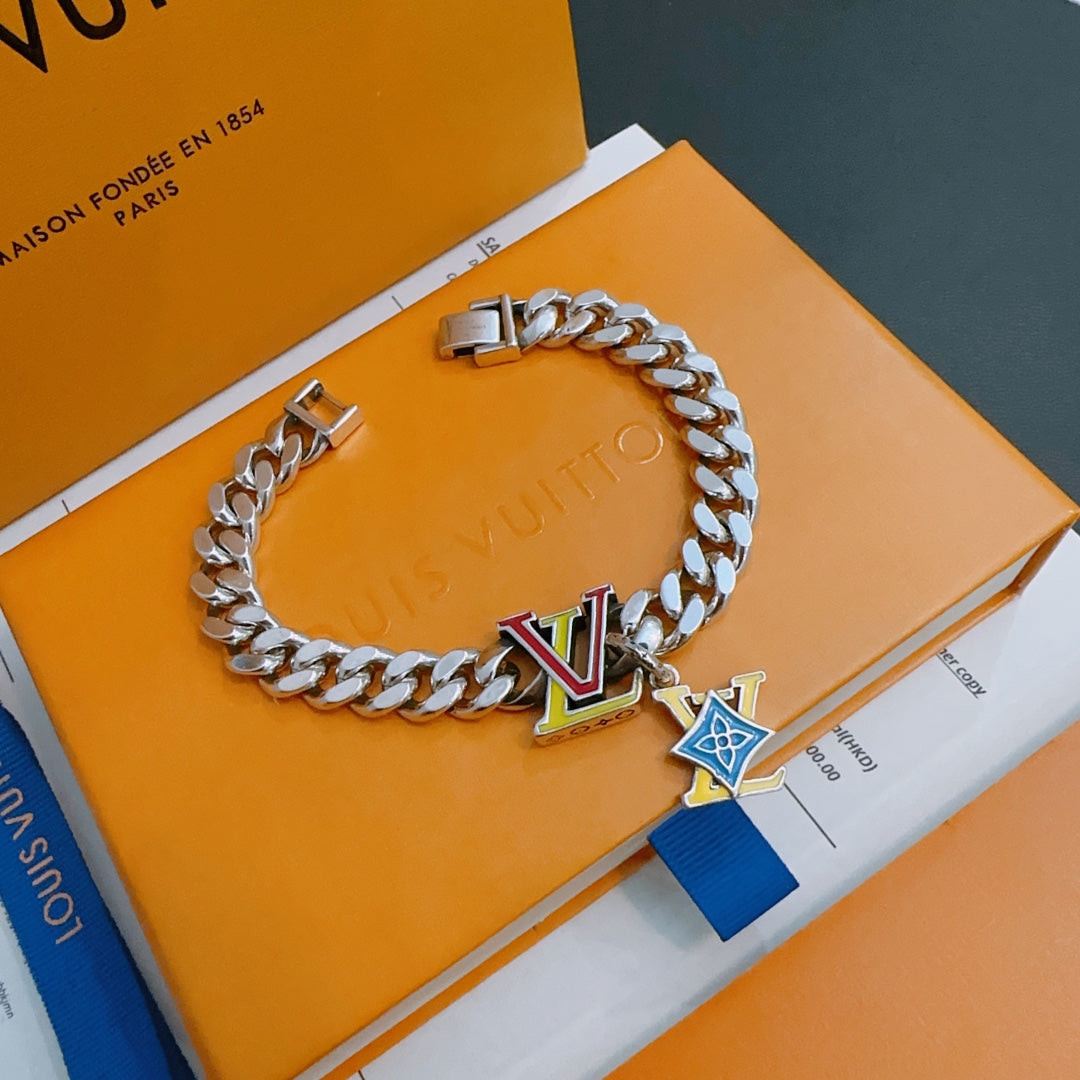 Louis Vuitton Luxury Bracelet | Timeless Design & Boutique-Grade Quality 8