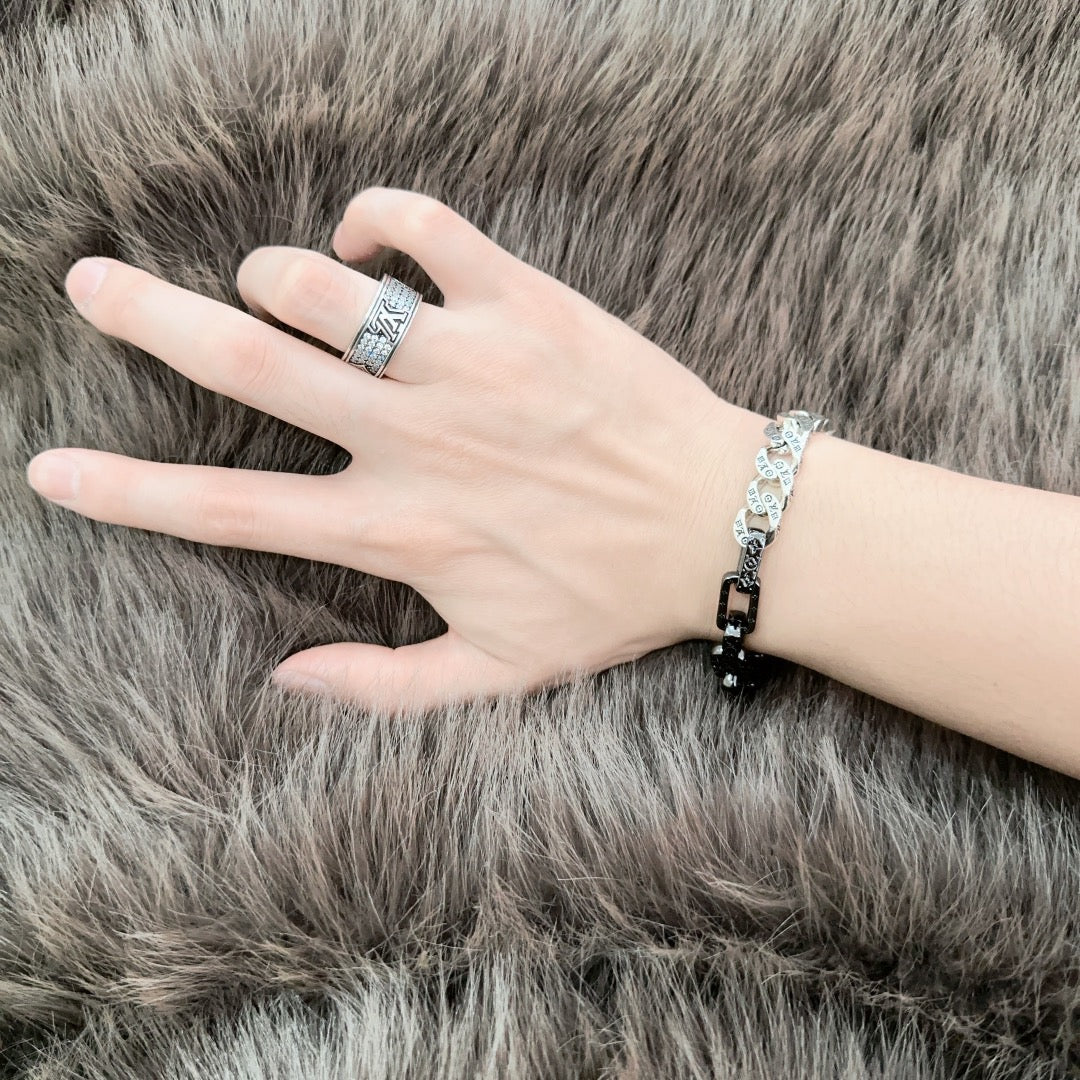 Louis Vuitton Luxury Bracelet | Timeless Design & Boutique-Grade Quality 9