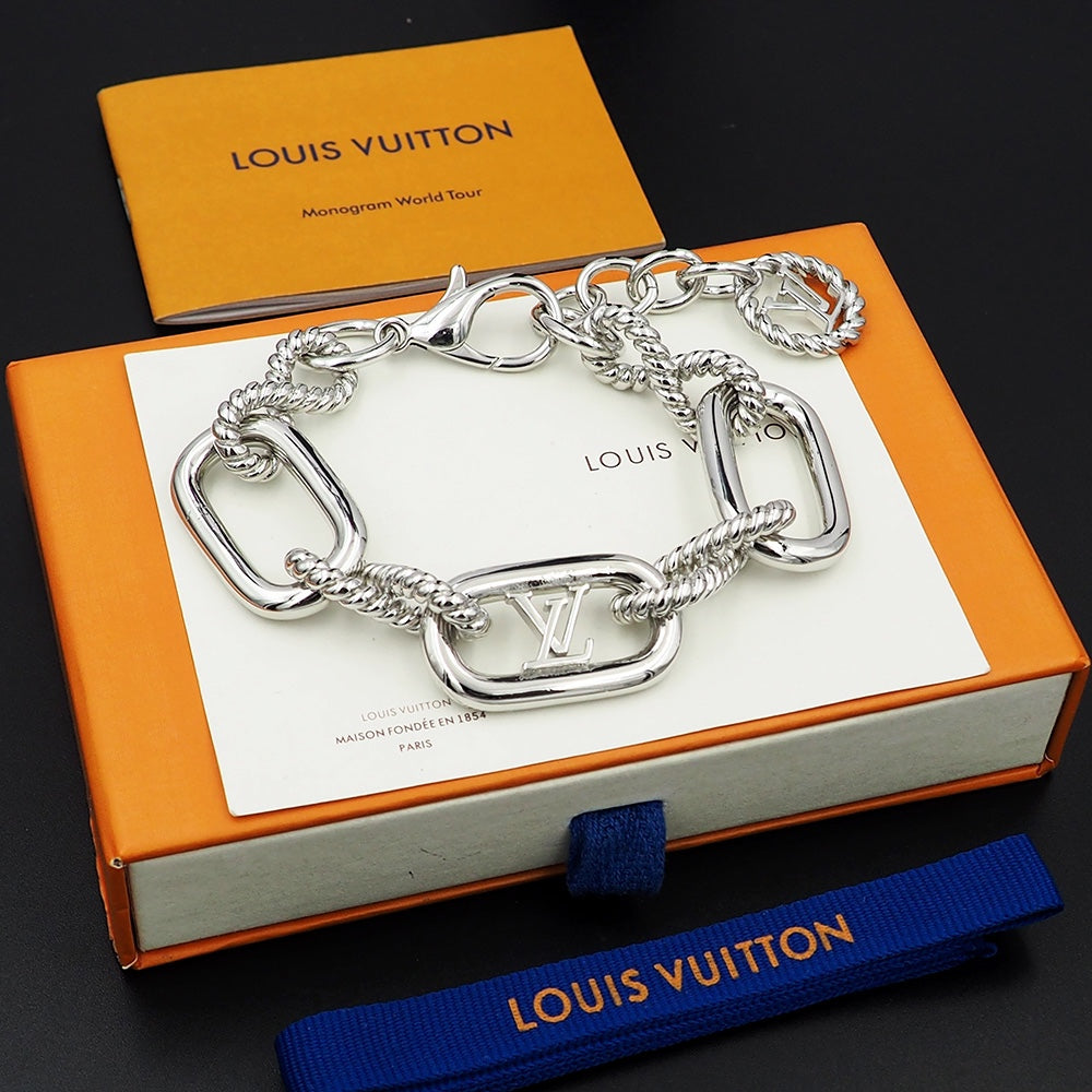 Louis Vuitton Luxury Bracelet | Timeless Design & Boutique-Grade Quality 15