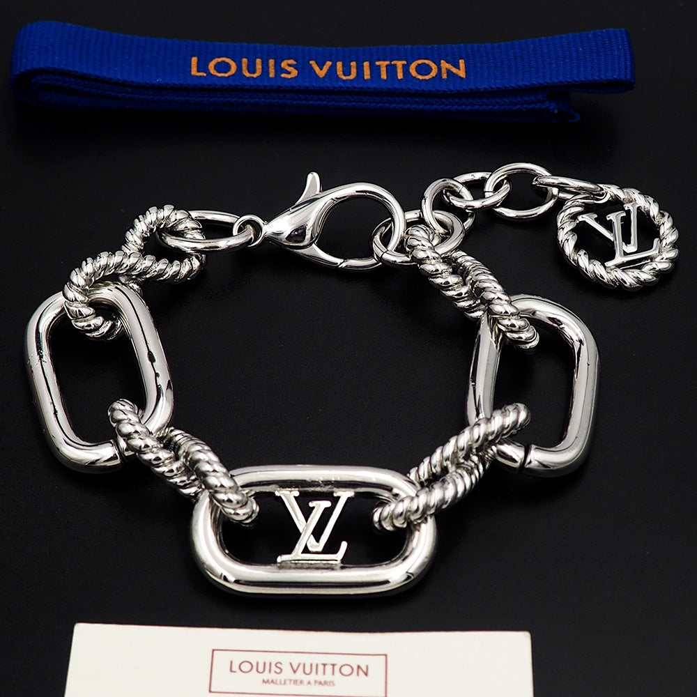 Louis Vuitton Luxury Bracelet | Timeless Design & Boutique-Grade Quality 15