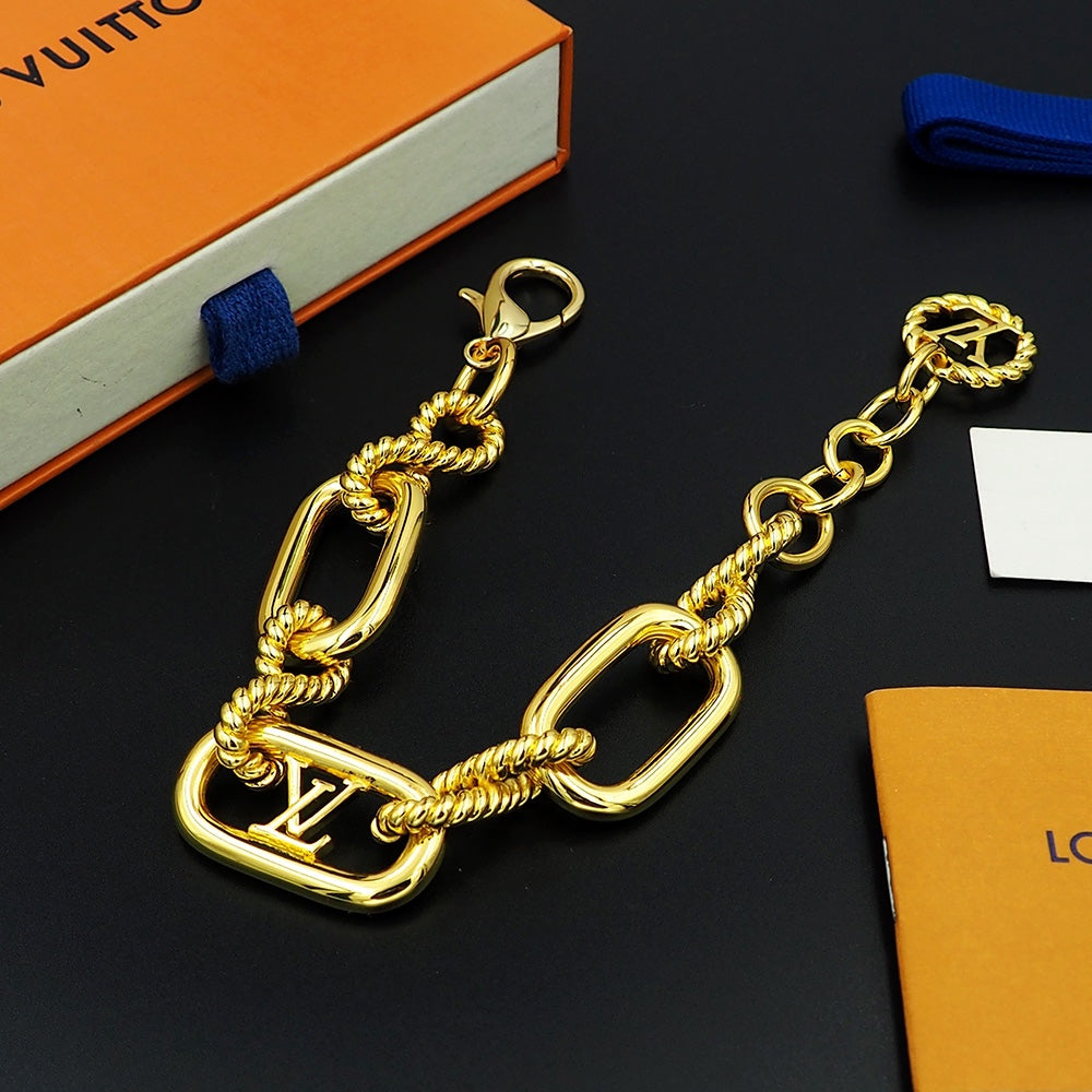 Louis Vuitton Luxury Bracelet | Timeless Design & Boutique-Grade Quality 16
