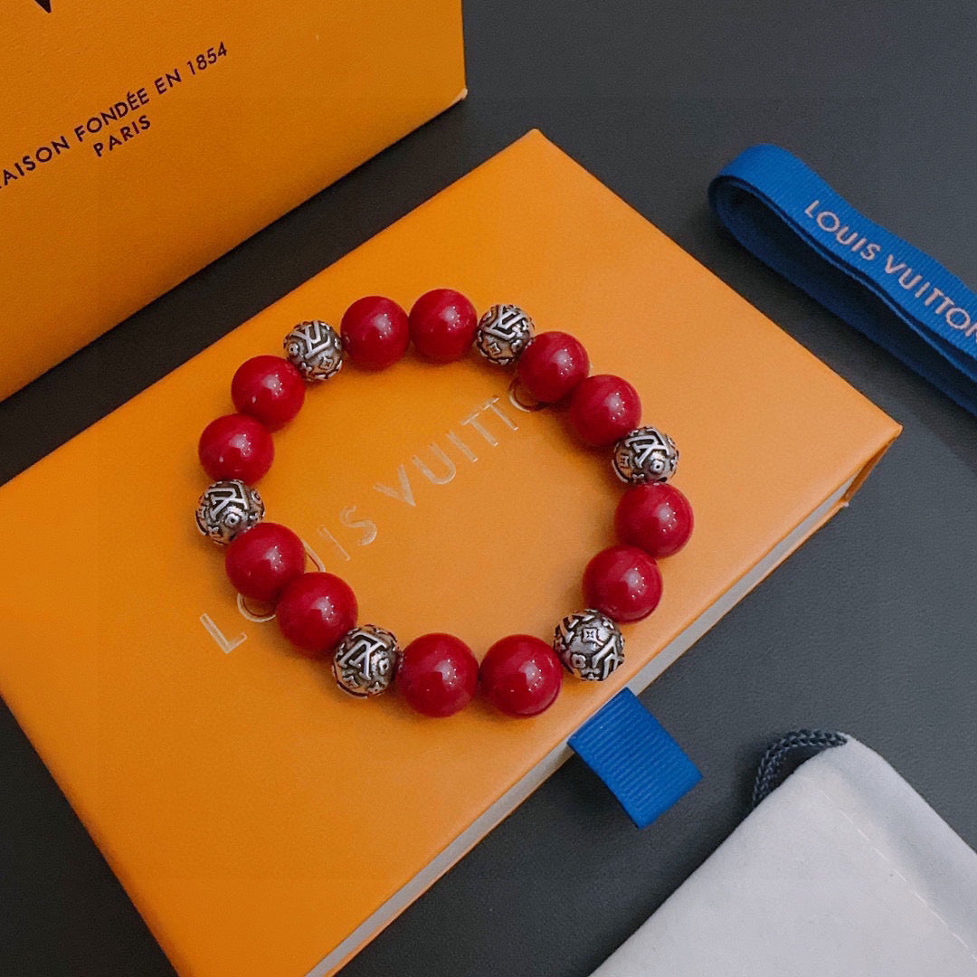 Louis Vuitton Luxury Bracelet | Timeless Design & Boutique-Grade Quality 19