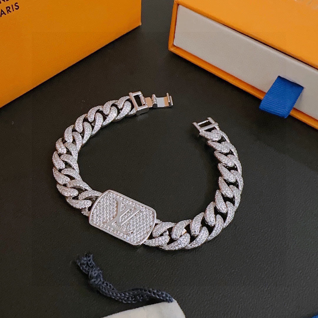 Louis Vuitton Luxury Bracelet | Timeless Design & Boutique-Grade Quality 21