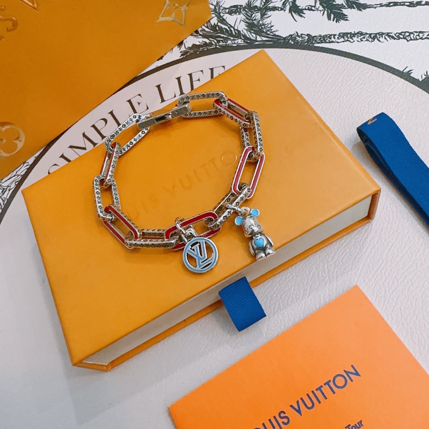Louis Vuitton Luxury Bracelet | Timeless Design & Boutique-Grade Quality 26
