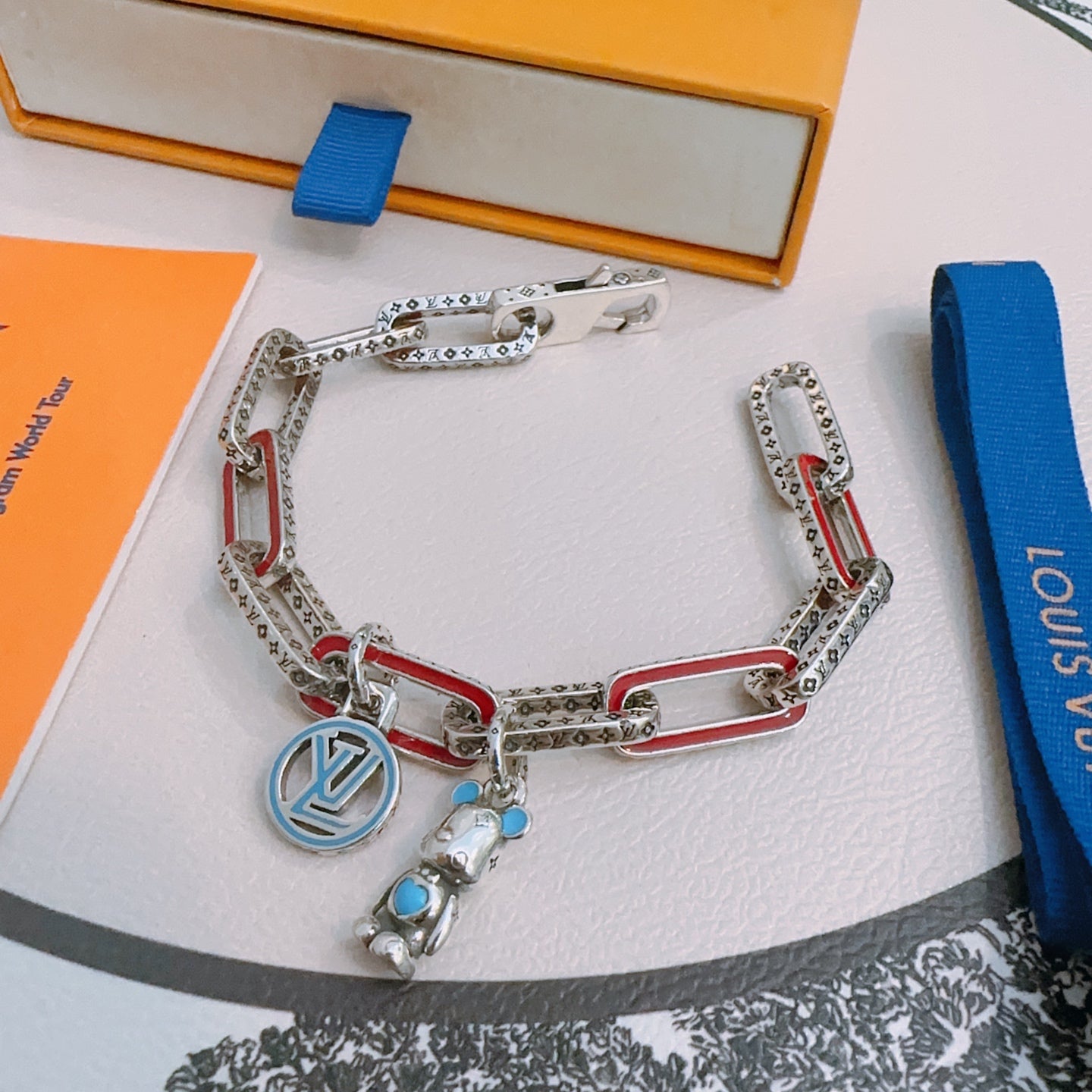 Louis Vuitton Luxury Bracelet | Timeless Design & Boutique-Grade Quality 26