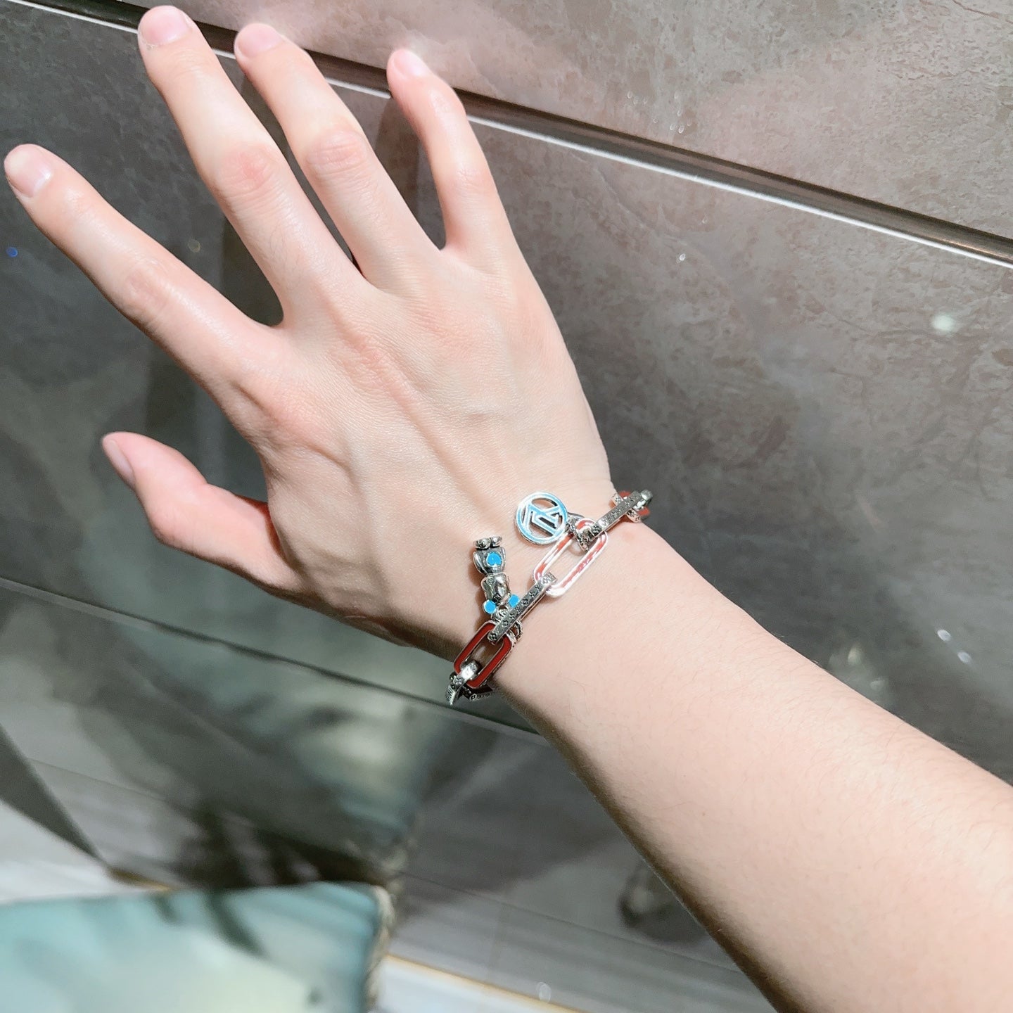 Louis Vuitton Luxury Bracelet | Timeless Design & Boutique-Grade Quality 26