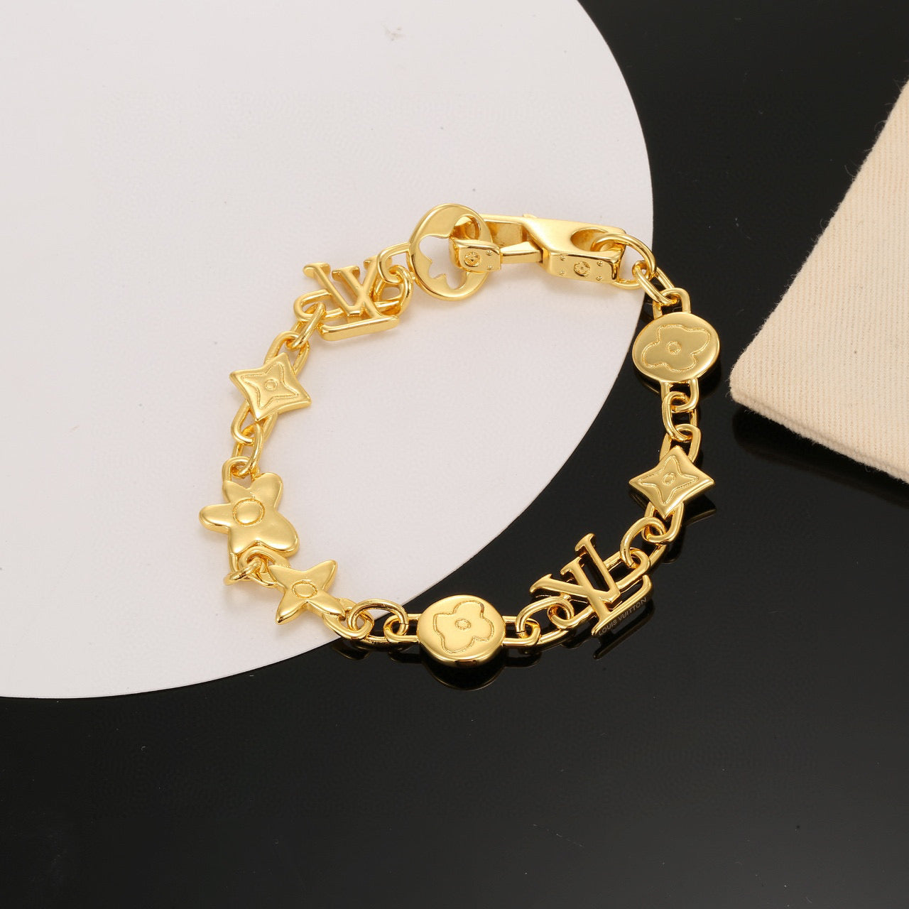 Louis Vuitton Luxury Bracelet | Timeless Design & Boutique-Grade Quality 28