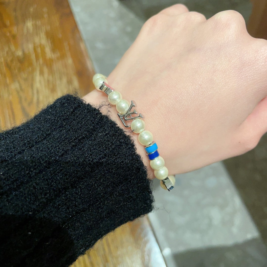 Louis Vuitton Luxury Bracelet | Timeless Design & Boutique-Grade Quality 29