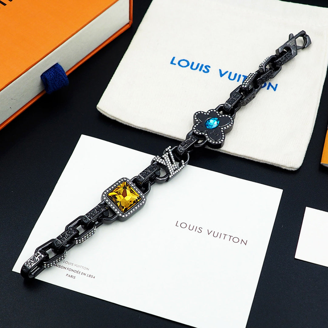 Louis Vuitton Luxury Bracelet | Timeless Design & Boutique-Grade Quality 31