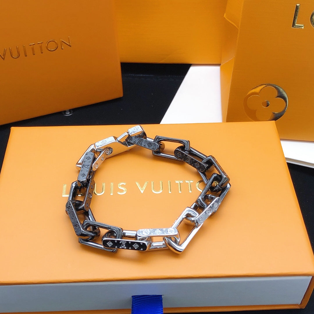 Louis Vuitton Luxury Bracelet | Timeless Design & Boutique-Grade Quality 77
